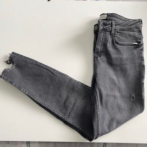 Zara 80’s skinny in asphalt black